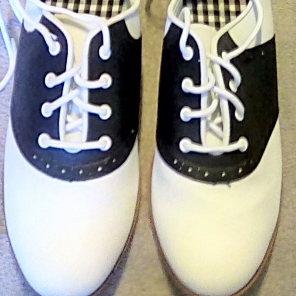 Saddle Oxfords